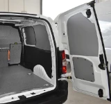 Right side with wooden floor panel, panelling and bulkhead lining in the Doblò