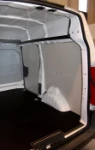 Rivestimento lato destro e pannello portautensili su Citroen Jumpy