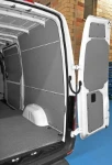 Rivestimento lato destro e pannello portautensili su Citroen Jumpy