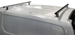 Roof bars on a Nissan NV200