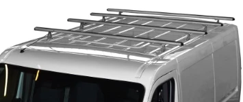 Roof bars on a Nissan NV400