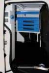 Scaffalatura Jumpy vista dalla porta laterale
