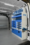 Shelves, drawers and accessories in the Master