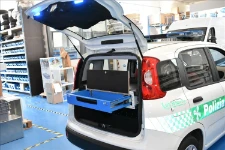 The Syncro drawer and writing board in the police Panda