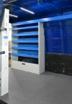 Berlingo Citroen con rivestimento interno in legno e lamiera