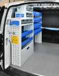 Scaffale con ripiani, contenitori in plastica e cassetti trasparenti per Caddy